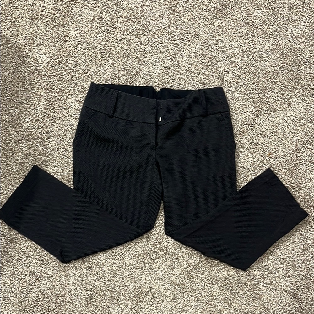 Maurices Black Textured Capris